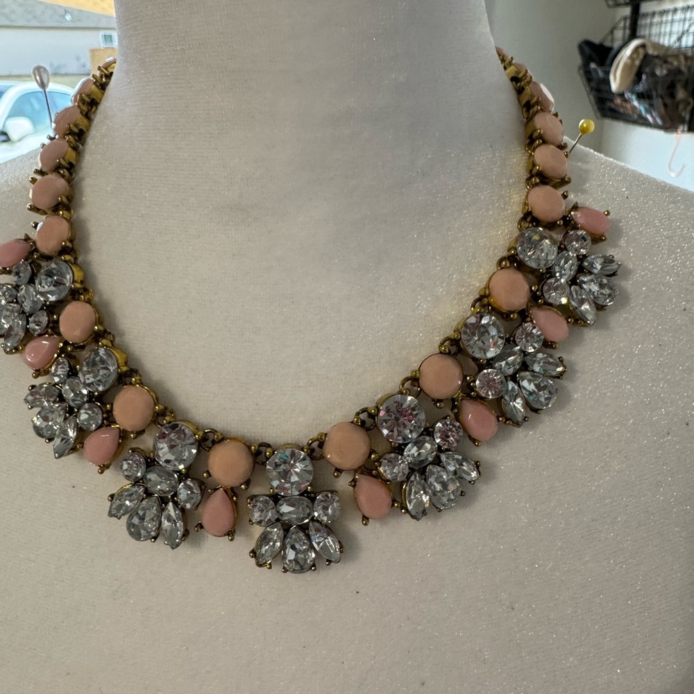 Elegant Pink and Gold Statement Necklace